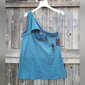 Brand new!! NWT Torrid soft & stretchy teal tank top size 2X women's